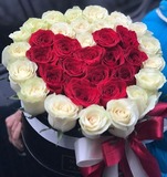 Сердце из роз