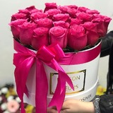 25 роз в коробке