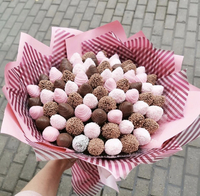 Букет из клубники в шоколаде "pink"