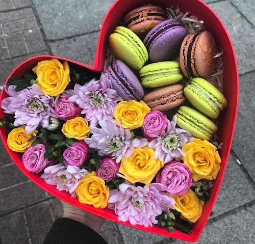 Цветы с макаронс №7